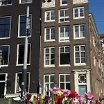 Your A Royalty - Equal Design By Joyjoyjoy - Floor And Views - Creating For The Poor Amsterdam