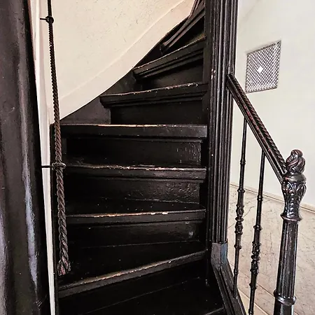 Two Bedroom In Historic Canalhouse From 1618 - Centre 2*