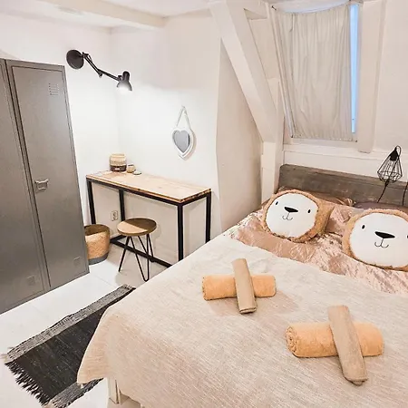 Two Bedroom In Historic Canalhouse From 1618 - Centre Amsterdam