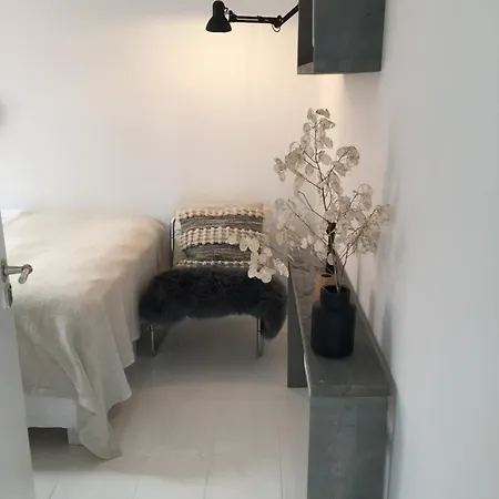 Two Bedroom In Historic Canalhouse From 1618 - Centre 2*