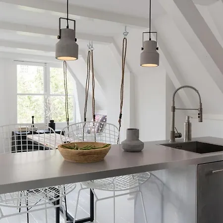 Bed & Breakfast Two Bedroom In Historic Canalhouse From 1618 - Centre Amsterdam