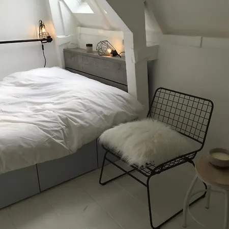 Two Bedroom In Historic Canalhouse From 1618 - Centre Amsterdam