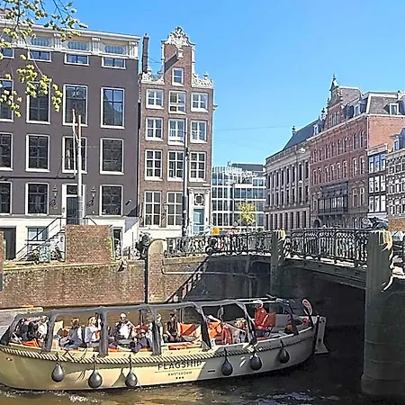 Your A Royalty - Equal Design By Joyjoyjoy - Floor And Views - Creating For The Poor Ámsterdam