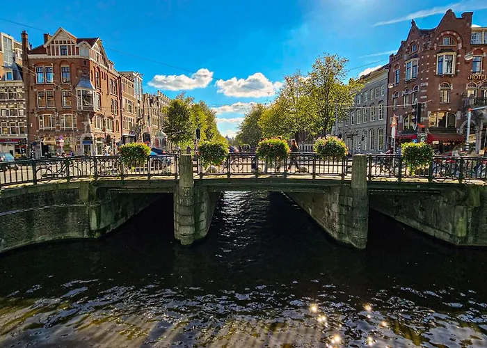 Your A Royalty - Equal Design By Joyjoyjoy - Floor And Views - Creating For The Poor 3* Amsterdam