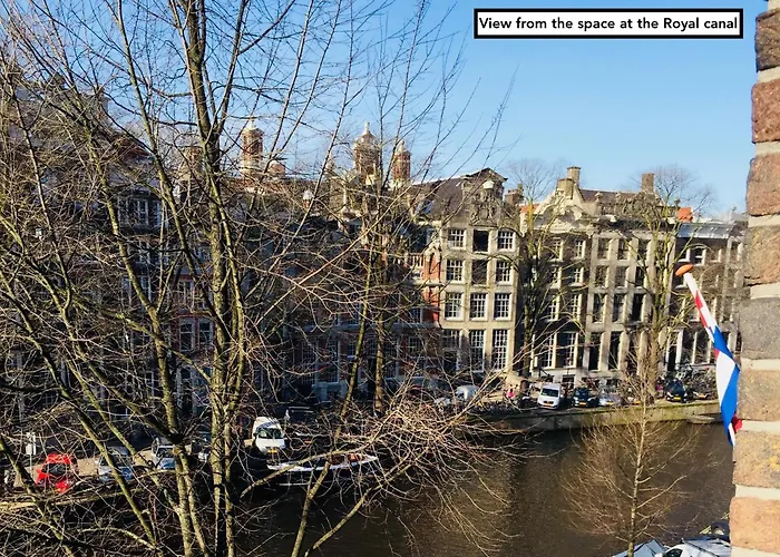 Your A Royalty - Equal Design By Joyjoyjoy - Floor And Views - Creating For The Poor Gæstehus 3*