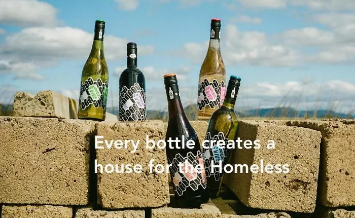 Your A Royalty - Equal Design By Joyjoyjoy - Floor And Views - Creating For The Poor Gæstehus