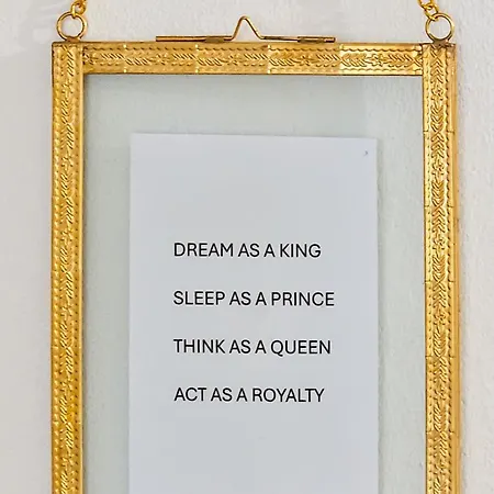 Your A Royalty - Equal Design By Joyjoyjoy - Floor And Views - Creating For The Poor 3* أمستردام